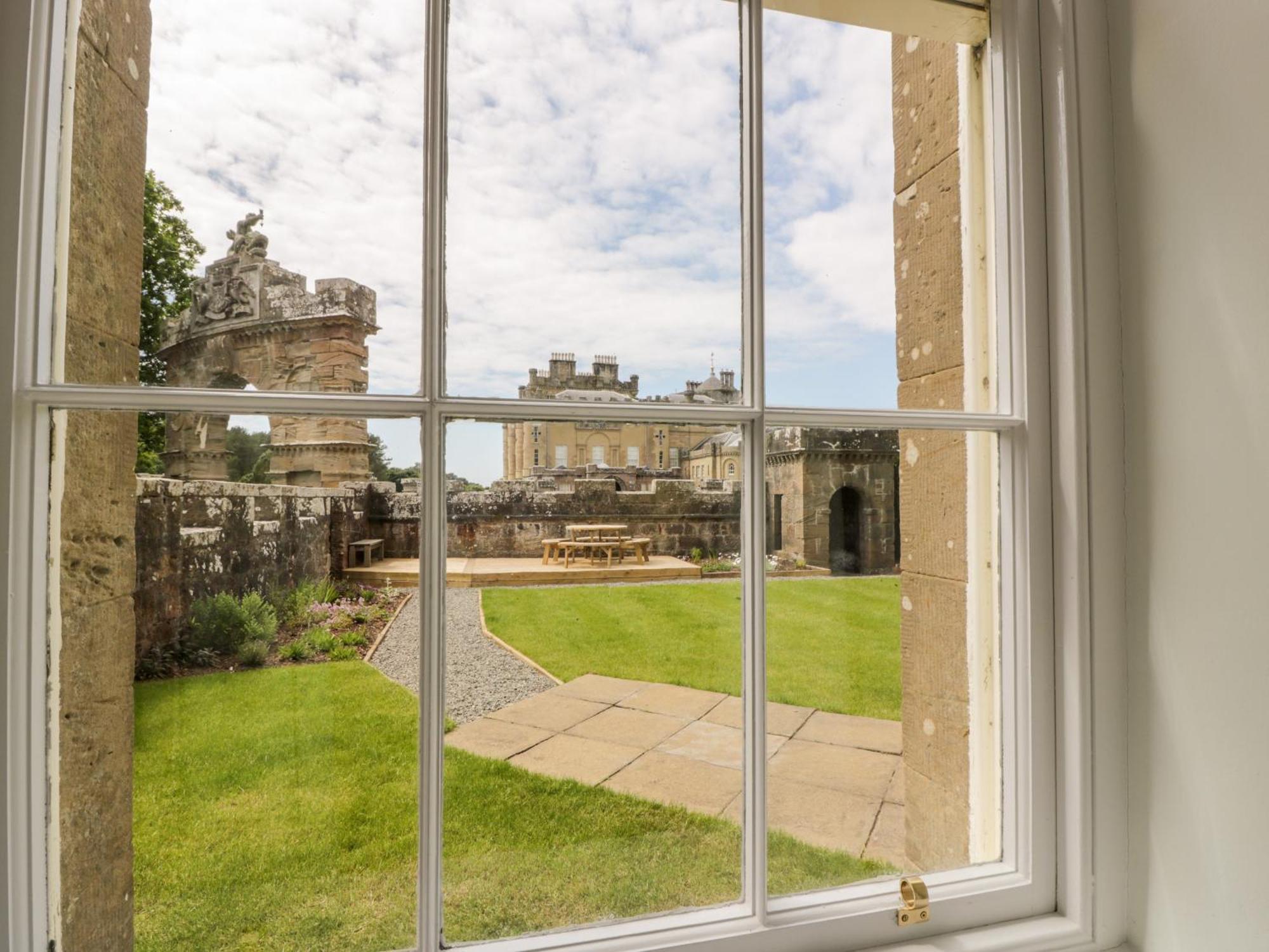 Clocktower - Culzean Castle Apartment Maybole Exterior foto